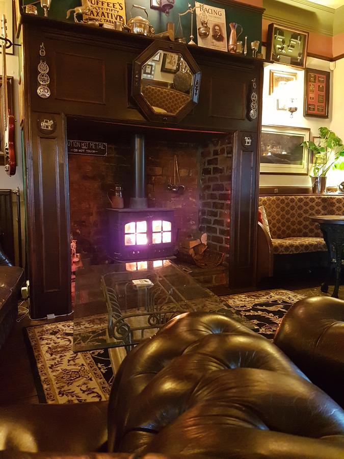 The Black Horse Hellifield Exterior foto